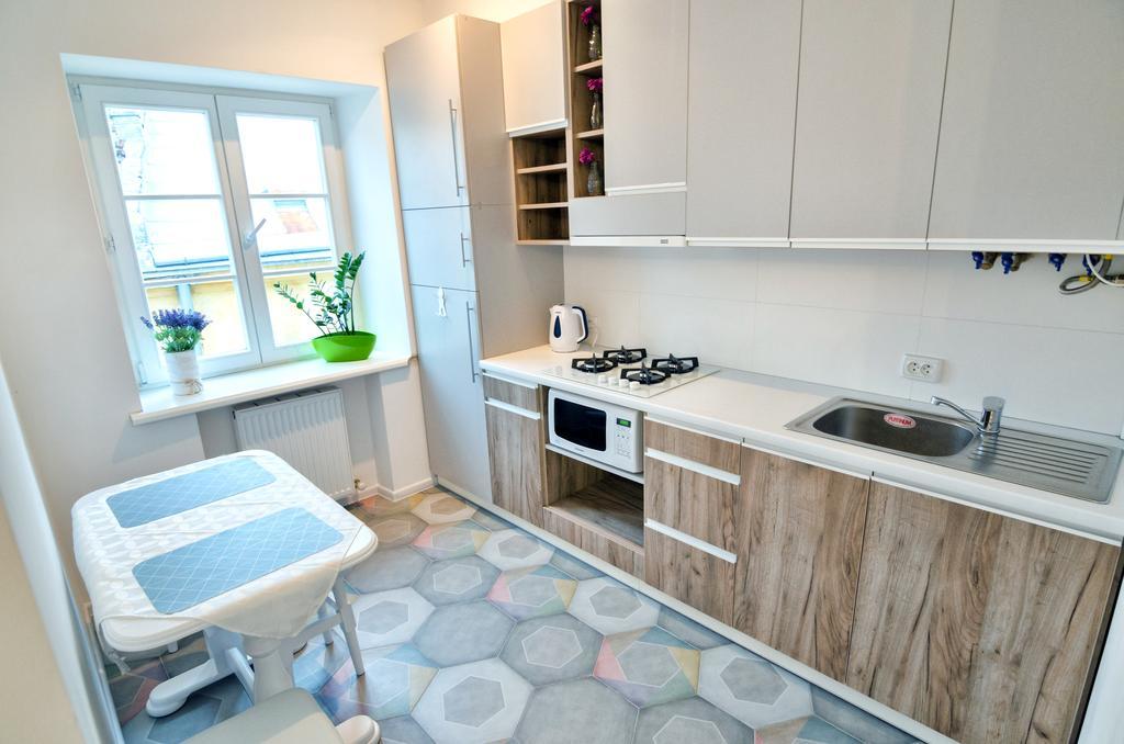 Stylish Apartment. Heart Of The City Львов Экстерьер фото